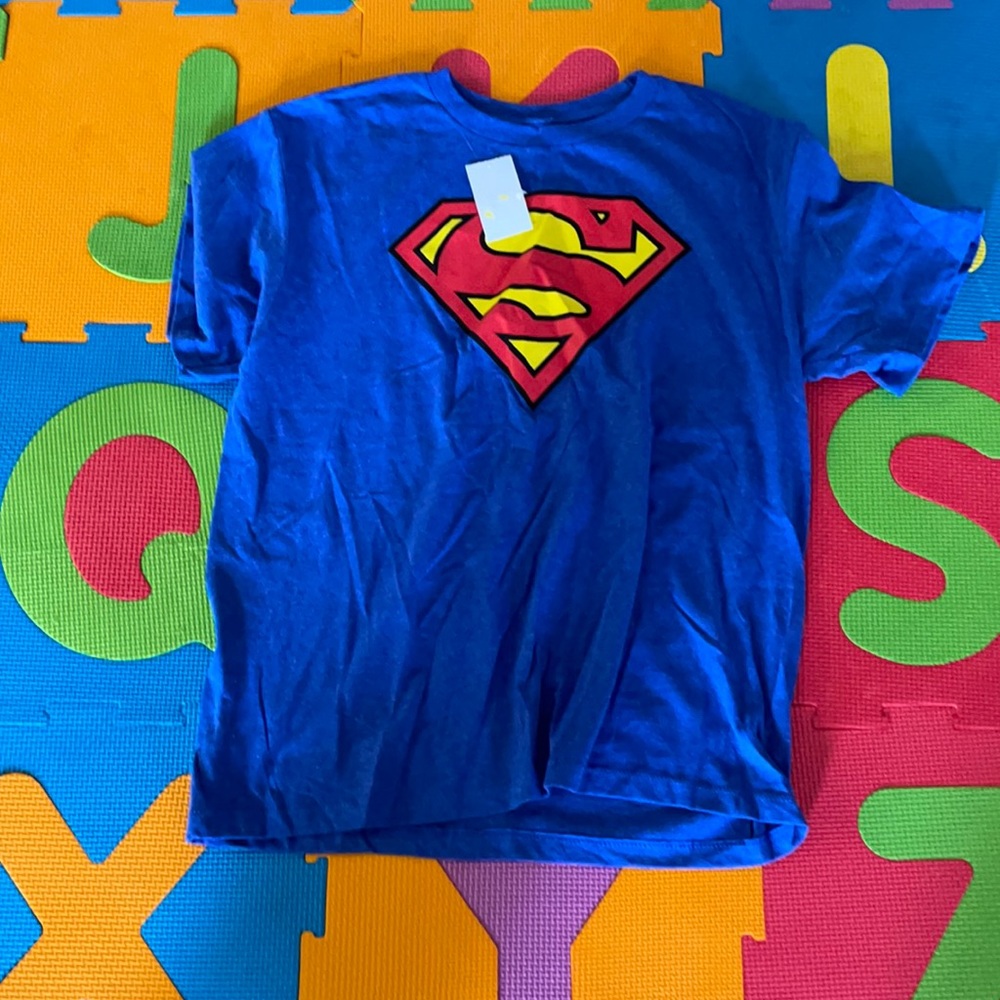 Boys T-shirt 2xl (18) kids